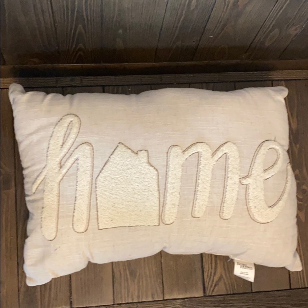 Lumber “Home” pillow 🏠